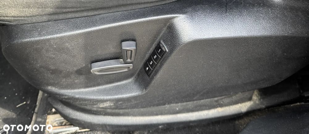 Ford S-Max - 20