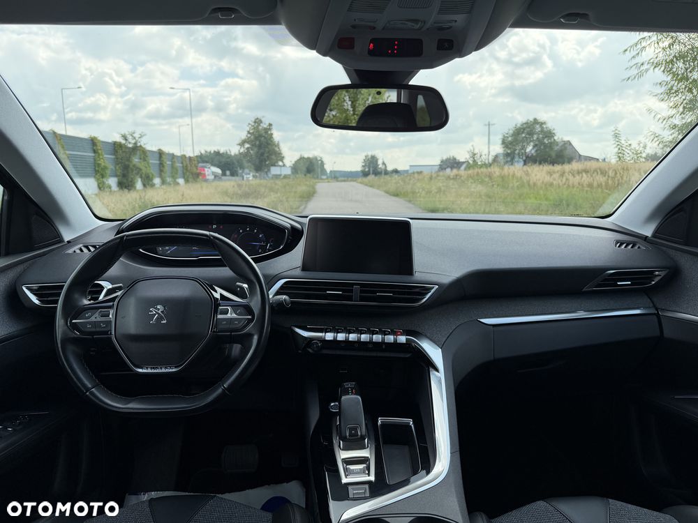 Peugeot 3008 PureTech 130 Stop & Start GPF EAT8 Allure - 28