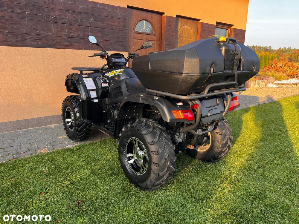 CFMoto CForce - 8