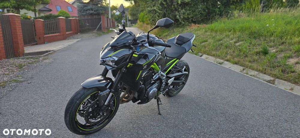 Kawasaki Z 900 - 10