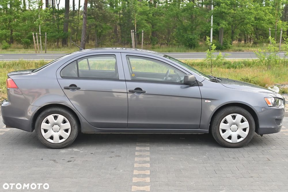 Mitsubishi Lancer 1.5 Inform ASTC - 7