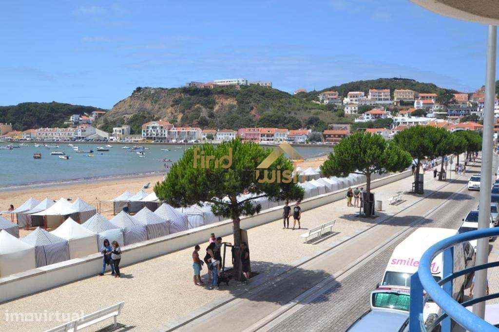 Apartamento T1 em cima da praia de S. Martinho do Porto - Grande imagem: 5/10