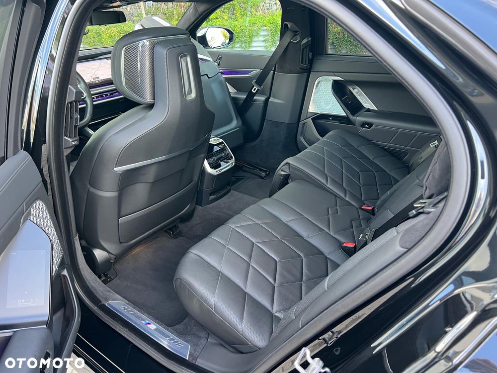BMW Seria 7 - 9
