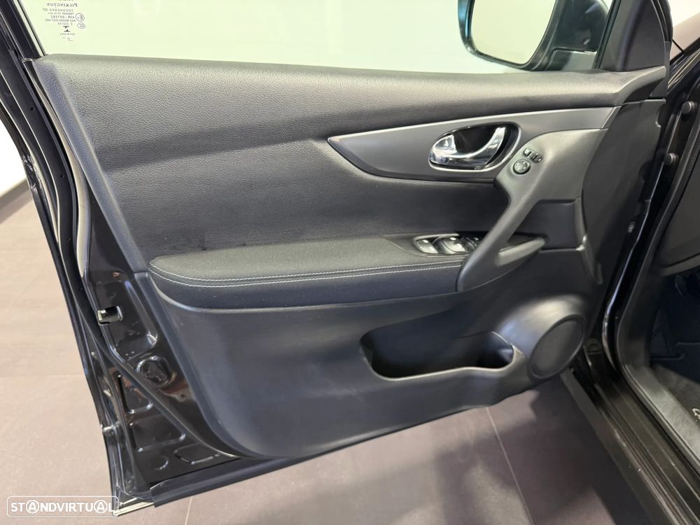 Nissan Qashqai 1.5 dCi Tekna Premium S - 18