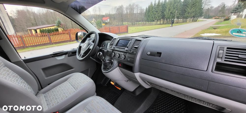 Volkswagen Transporter - 16