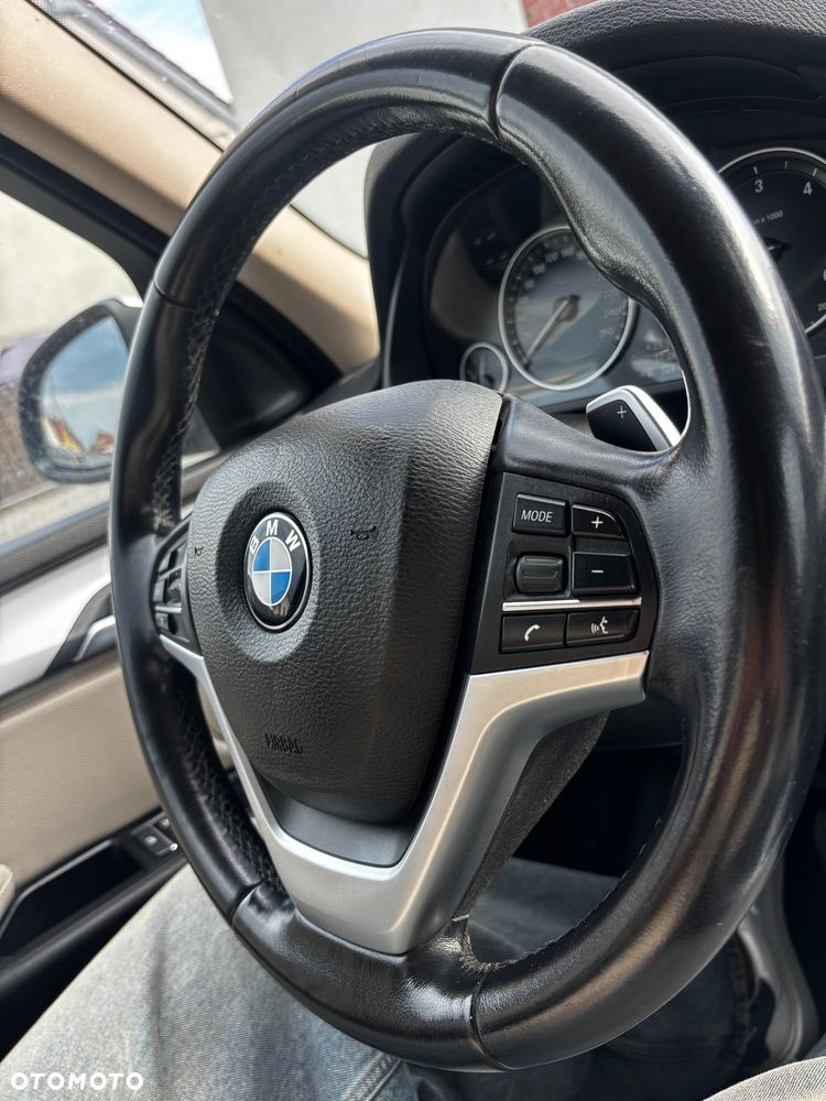 BMW X5 xDrive25d - 12