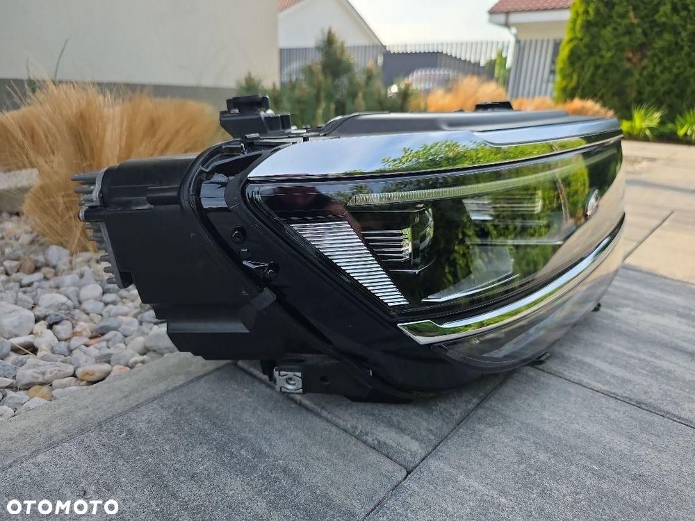 VW TIGUAN 2 II 5NB Lampa prawa przód Full Led Dynamic 5NB941082E Chrom - 4