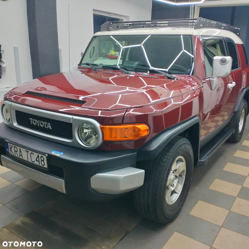 Toyota FJ - 4