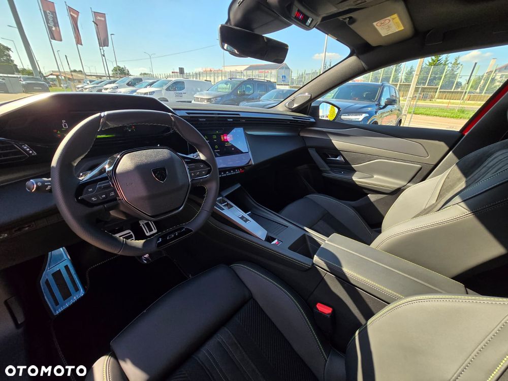 Peugeot 408 1.2 PureTech mHEV GT Exclusive S&S e-DSC6 - 18