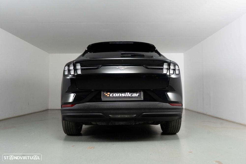 Ford Mustang Mach-E Standard - 4