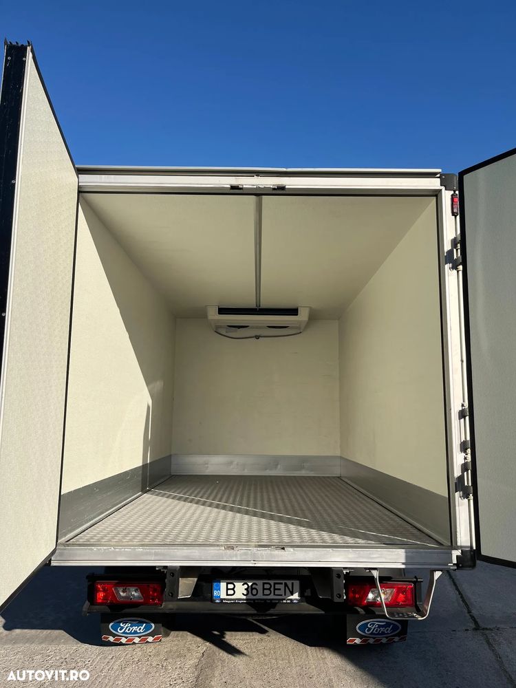 Ford Transit - 6