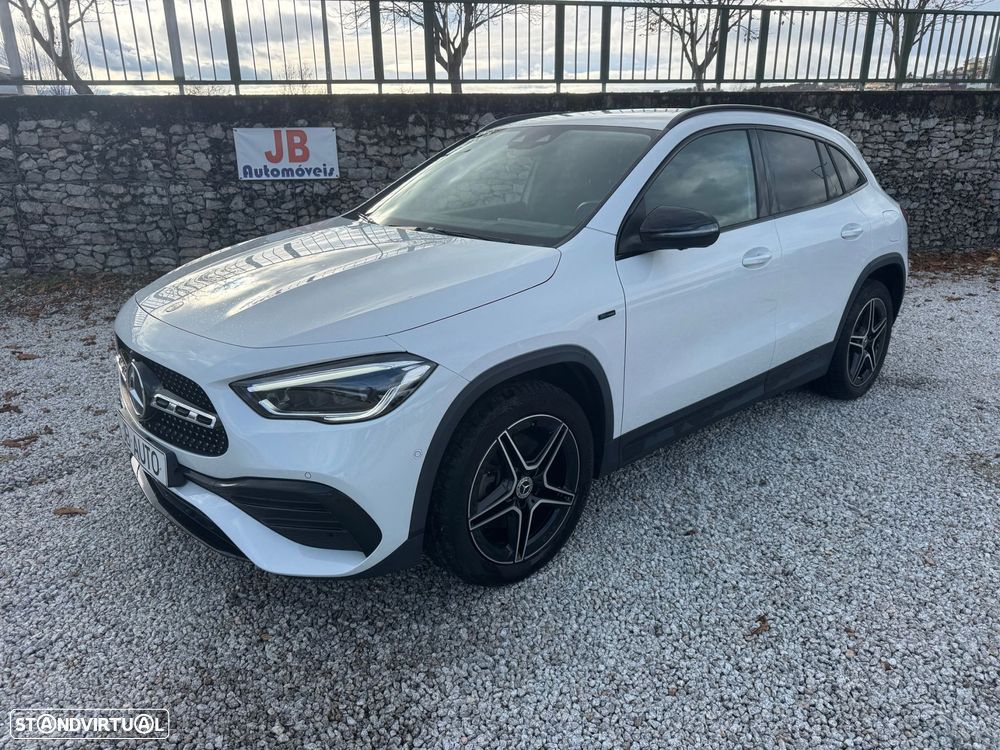 Mercedes-Benz GLA 250 e AMG Line - 1