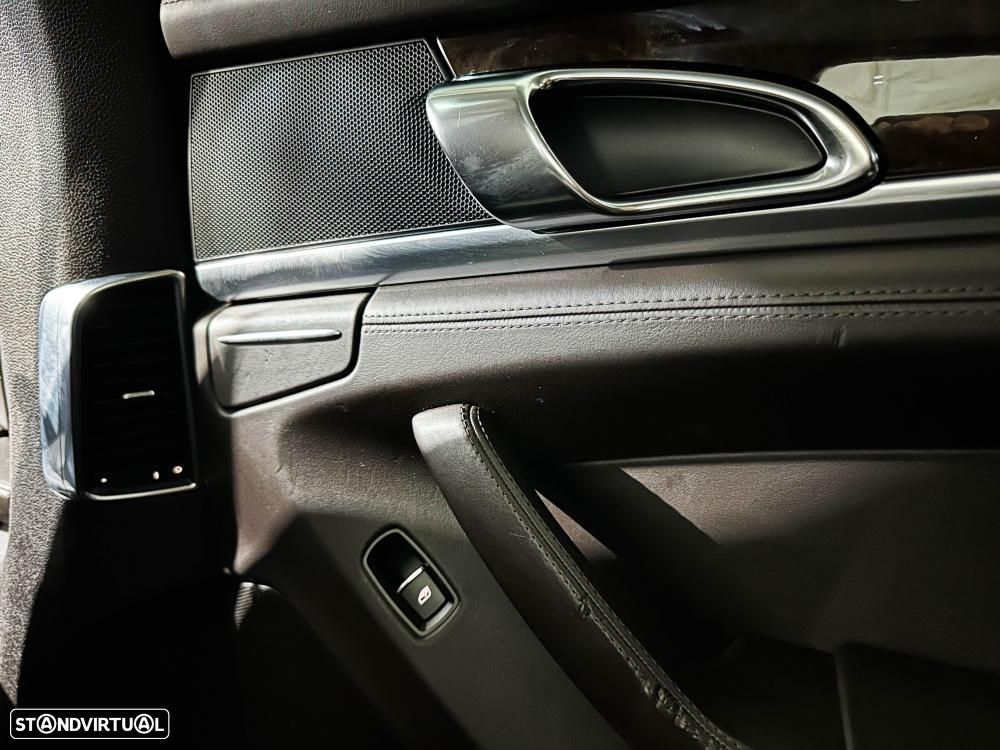 Porsche Panamera S E-Hybrid - 23