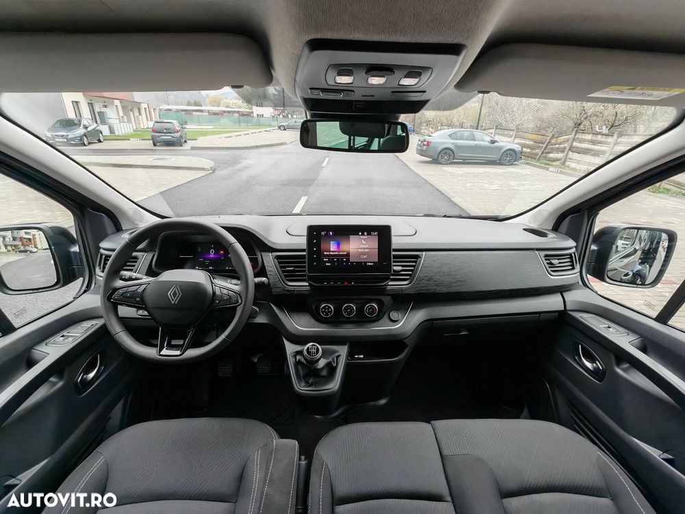 Renault Trafic 2.0 Blue dCi 110 S&S L1 8+1 Zen - 7