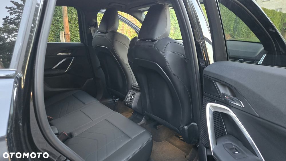 BMW X1 xDrive25i M Sport - 12