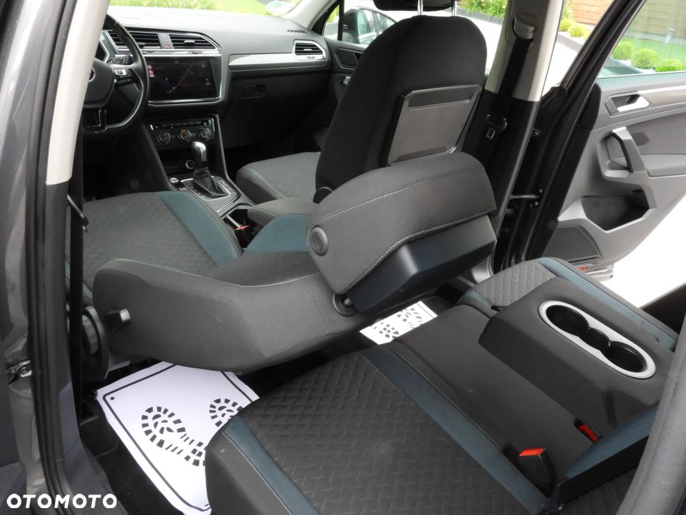 Volkswagen Tiguan 2.0 TDI SCR DSG IQ.DRIVE - 33