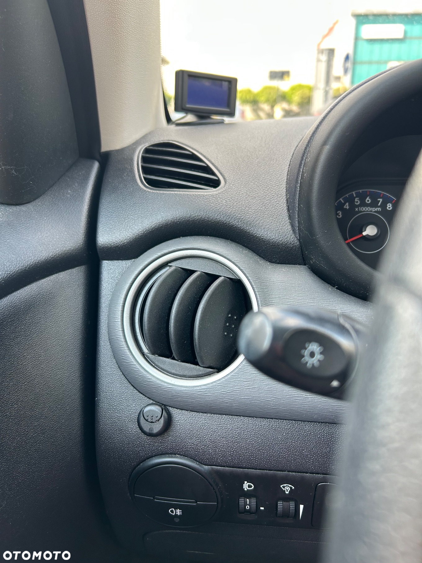 Hyundai i10 1.1 Comfort - 17