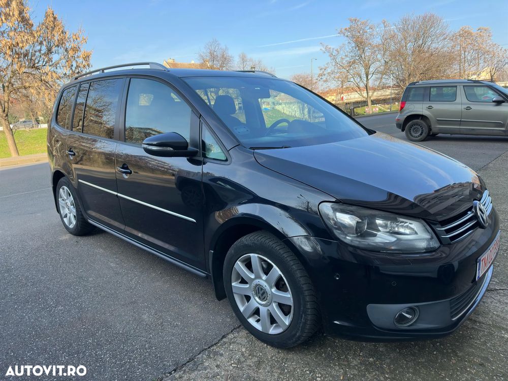 Volkswagen Touran 2.0 TDI DPF DSG Highline - 1