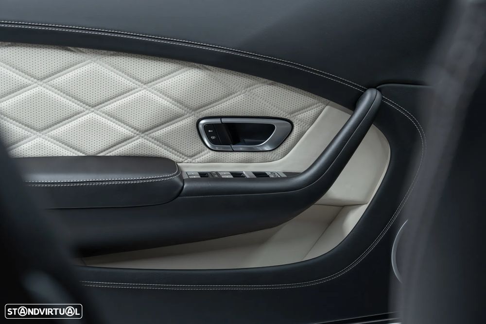 Bentley Continental Speed - 26