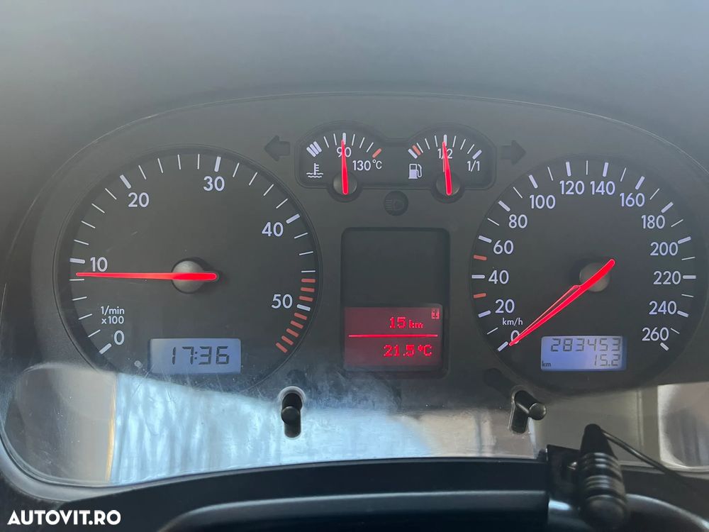 Volkswagen Golf 1.9 TDI - 7