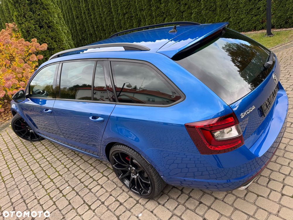Skoda Octavia 2.0 TDI DSG RS - 21
