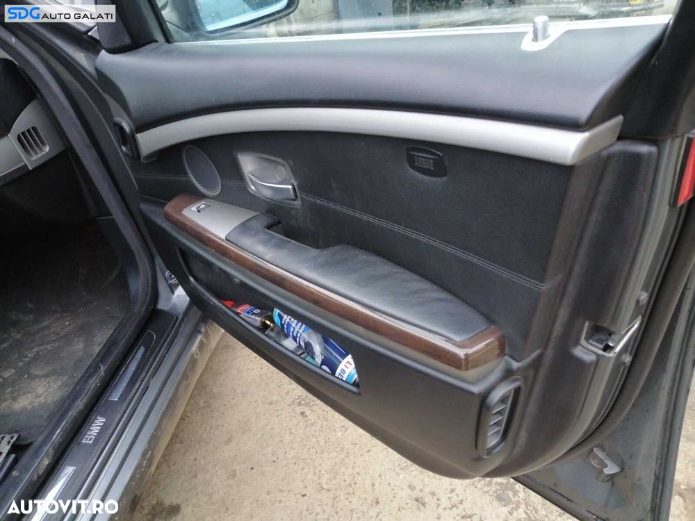 Broasca Incuietoare cu Soft Close de la Usa Portiera Dreapta Fata BMW Seria 7 E65 730 Facelift 2001 - 2008 - 1
