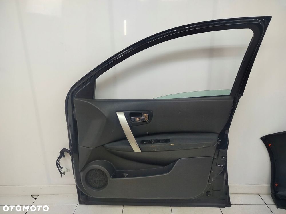 nissan qashqai j10 06r- drzwi prawe przednie prawy przód z11 - 13