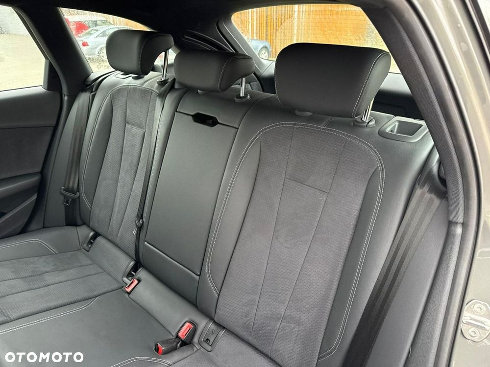 Audi A4 Avant 2024