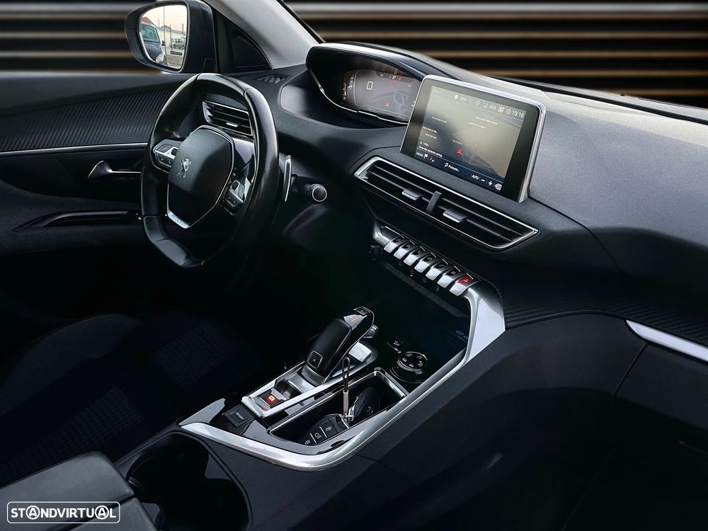 Peugeot 5008 BlueHDI 130 EAT8 Crossway - 16