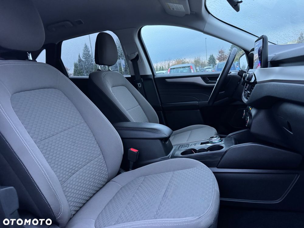 Ford Kuga 2.5P PHEV FWD Vignale - 40