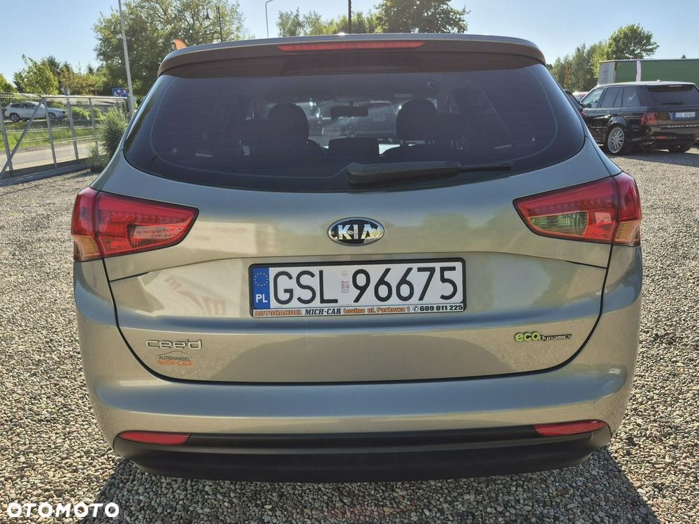 Kia Ceed - 18