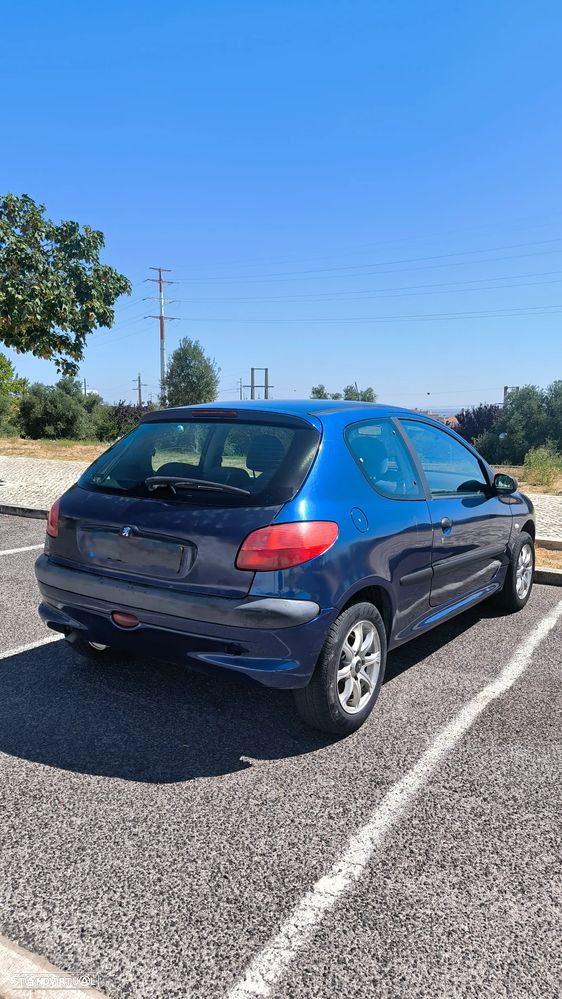 Peugeot 206 - 2