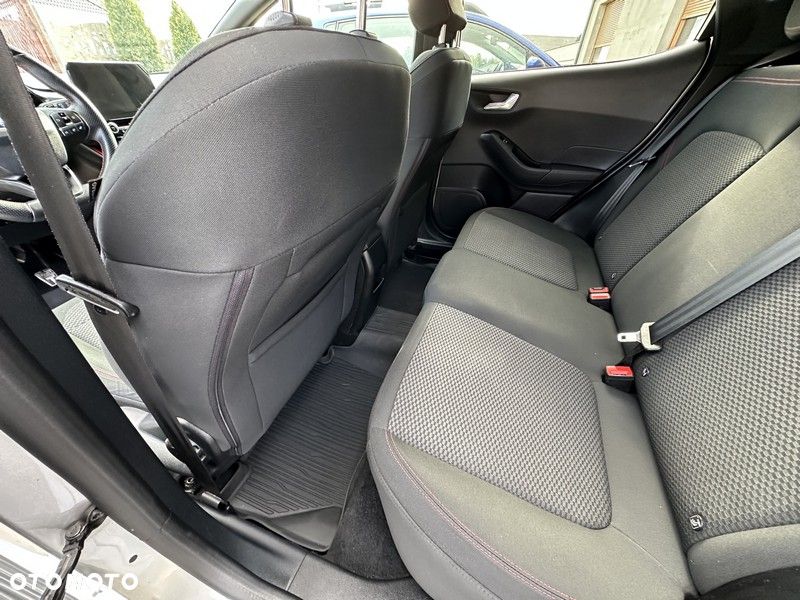 Ford Fiesta 1.0 EcoBoost STart-Stop ST-LINE - 23