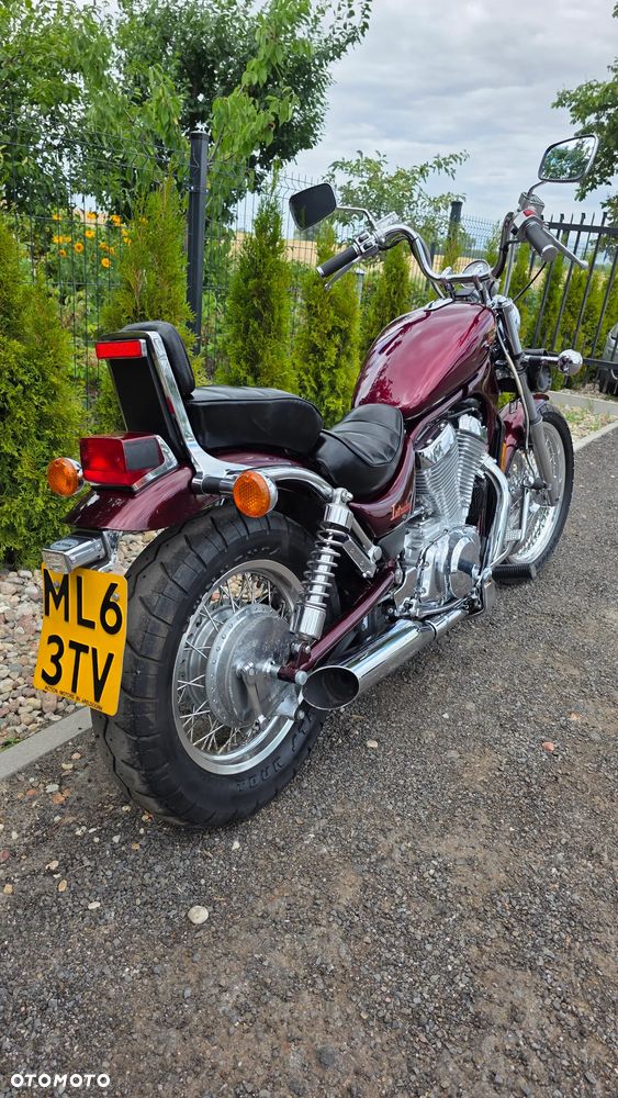 Suzuki Intruder - 6