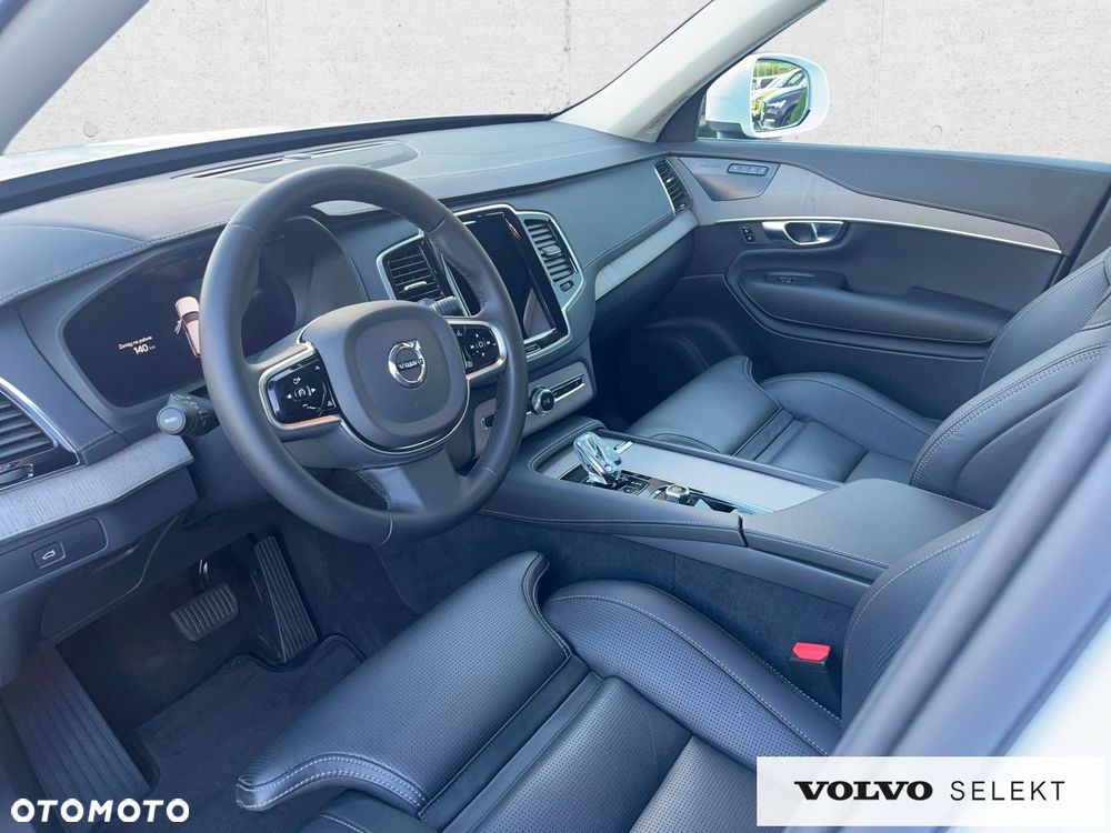 Volvo XC 90 - 11