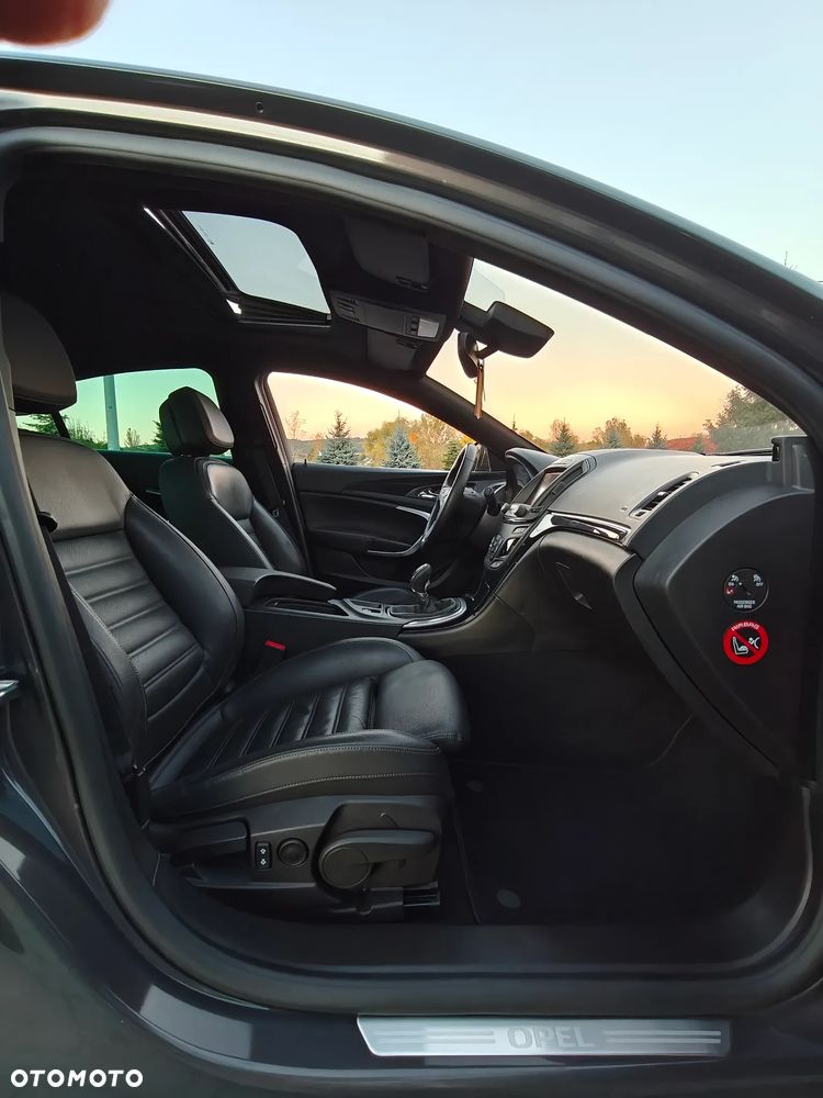 Opel Insignia - 21