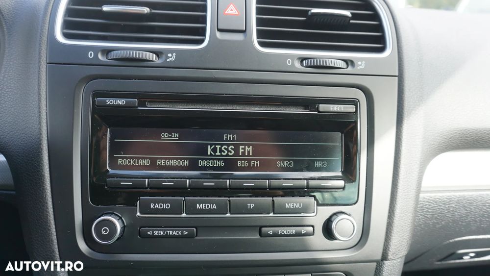 Volkswagen Golf 1.2 TSI BlueMotion Technology MATCH - 24