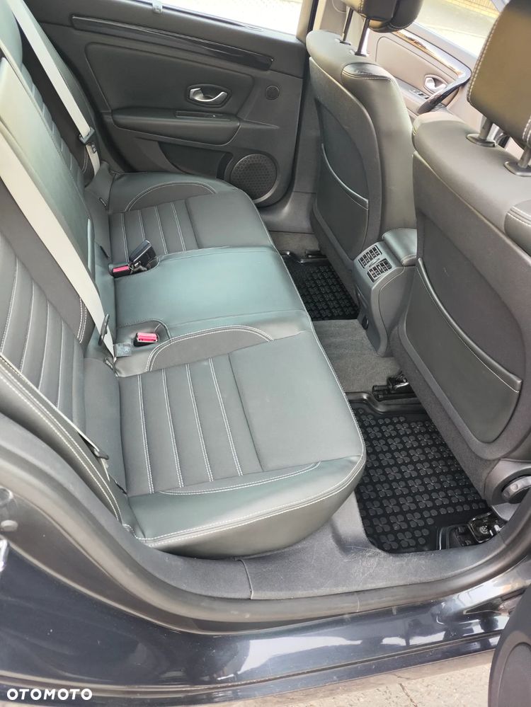 Renault Laguna 2.0 dCi Bose Edition - 11