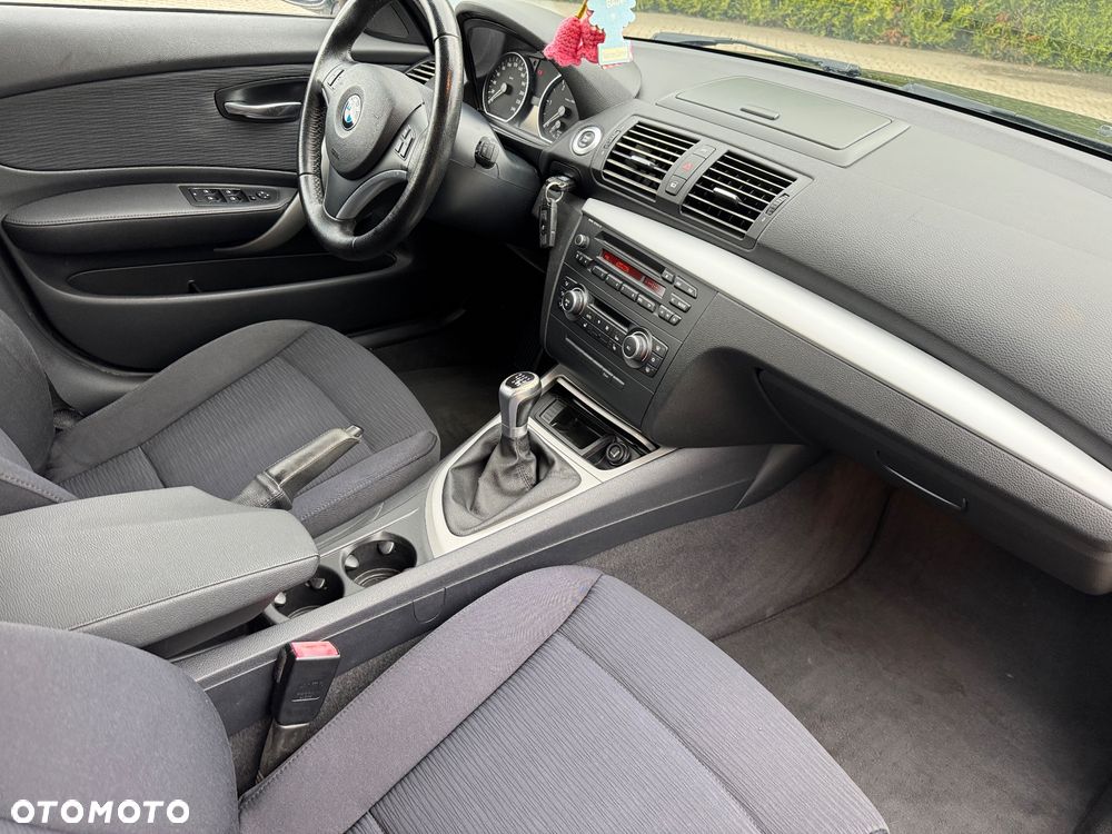 BMW Seria 1 116d DPF Edition Lifestyle - 25