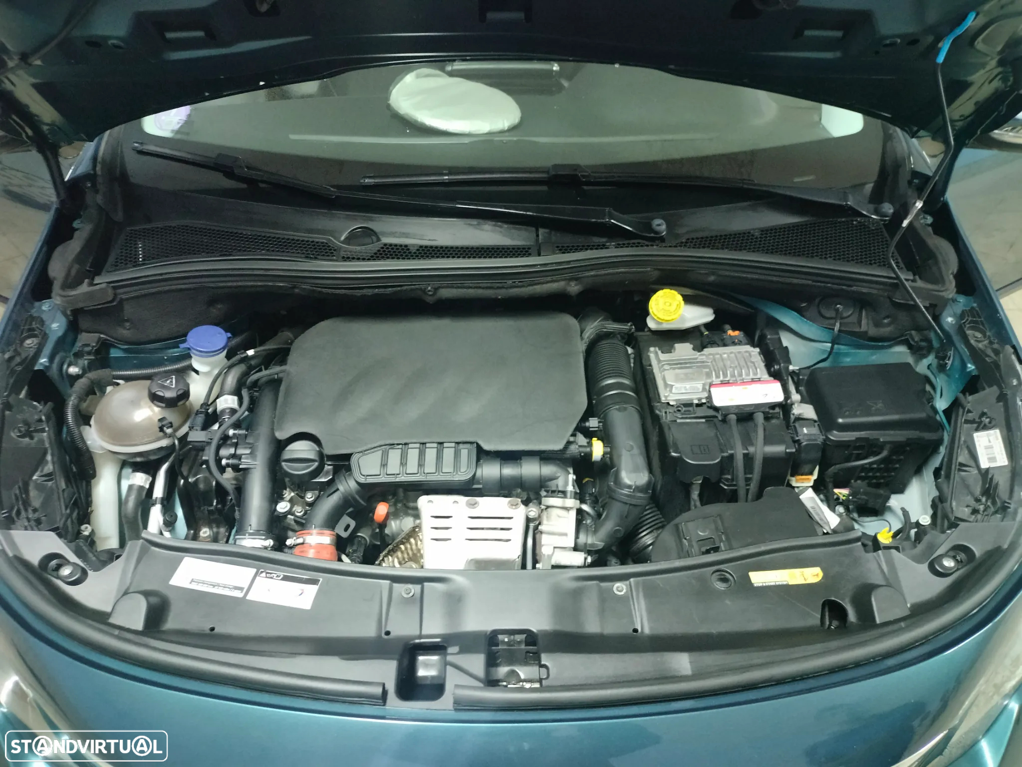 Peugeot 2008 PureTech 110 Stop&Start EAT6 Crossway - 10