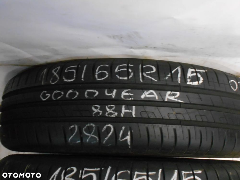 OPONY 185/65R15 GOODYEAR EFFICIENT GRIP PERFORMANCE DOT 2824 / 0222 8MM - 2