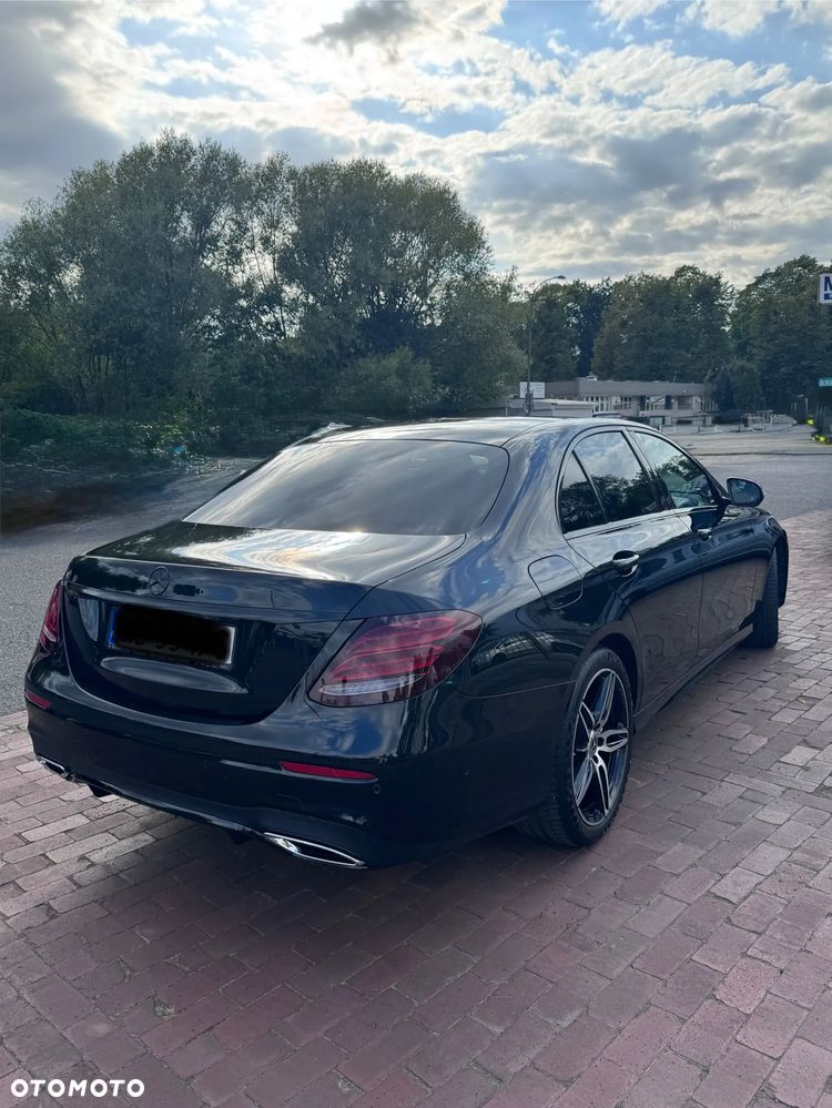 Mercedes-Benz Klasa E 220 d 4-Matic 9G-TRONIC - 6