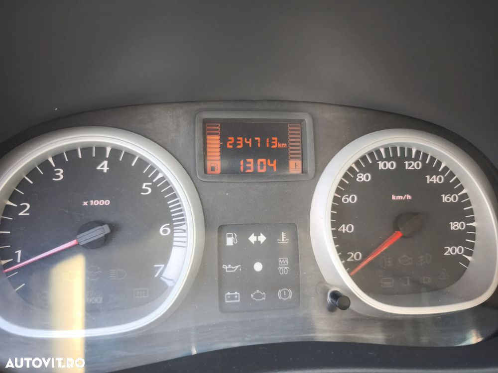 Dacia Duster 1.5 dCi 4x4 Prestige - 8