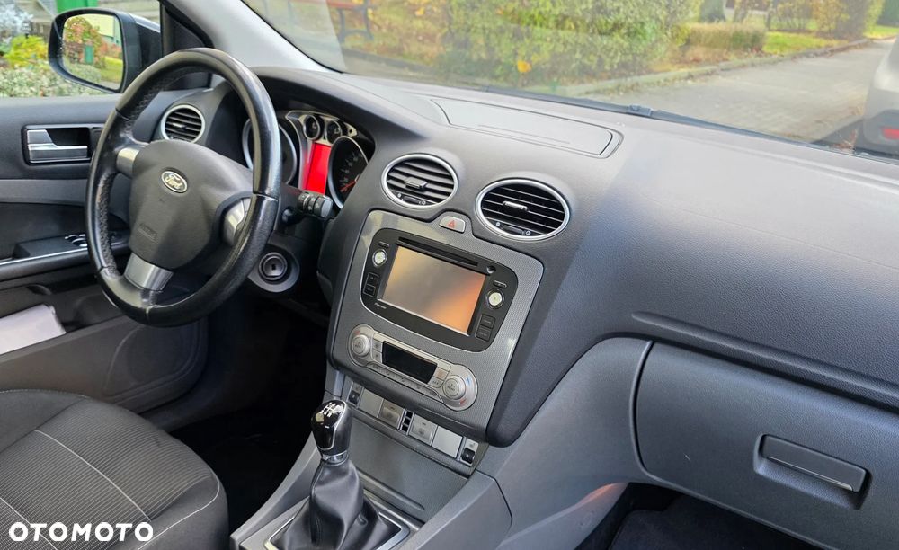 Ford Focus 1.6 Gold X - 15