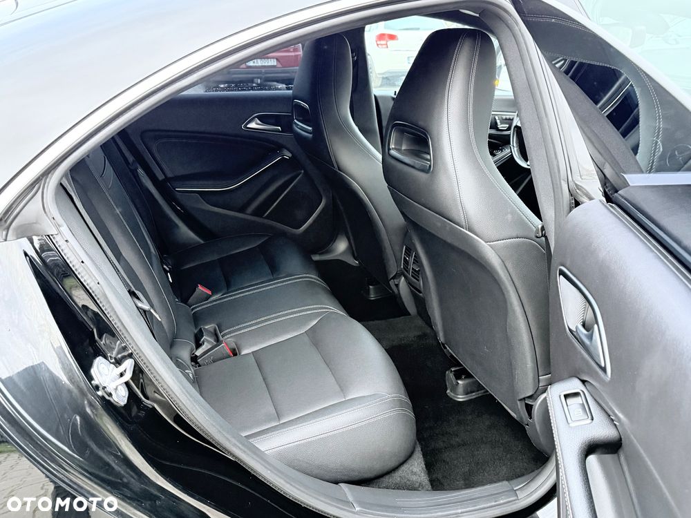 Mercedes-Benz CLA - 29