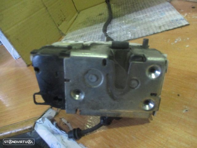 Fecho FEC3324 CITROEN C3 2006 FE 4 PINOS - 5