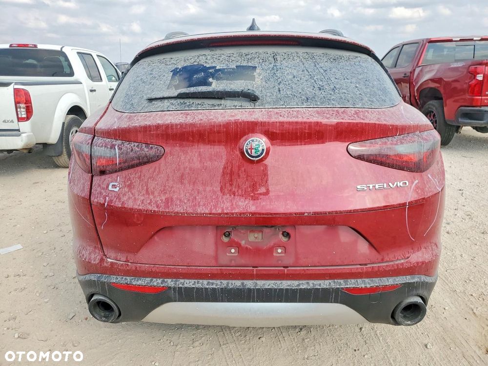 Alfa Romeo Stelvio 2.0 Turbo Veloce Q4 - 6