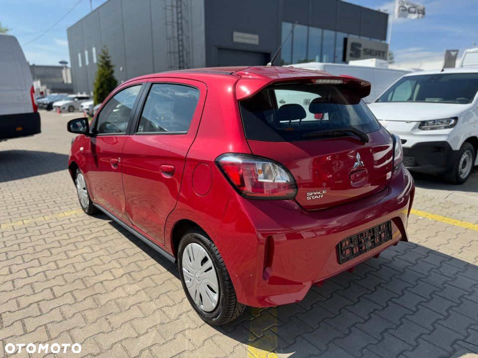 Mitsubishi Space Star - 4