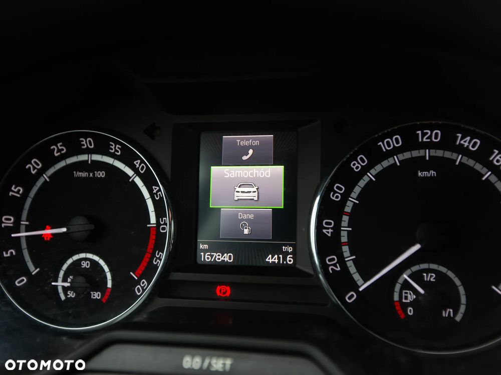 Skoda Octavia 2.0 TDI (Green tec) RS - 29
