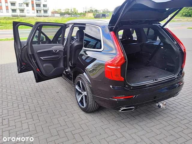 Volvo XC 90 D5 AWD R-Design 7os - 19